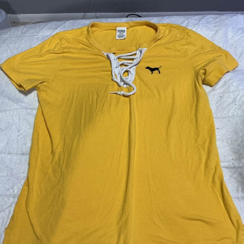 PINK Victoria's Secret Yellow Lace-Up Front Tee sz M 0874